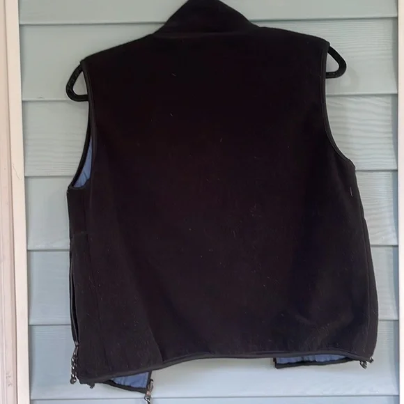 Boys 8-10 reversible vest. - Picture 5 of 5